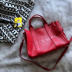 Marc Jacobs True Red Leather Medium Tote Bag